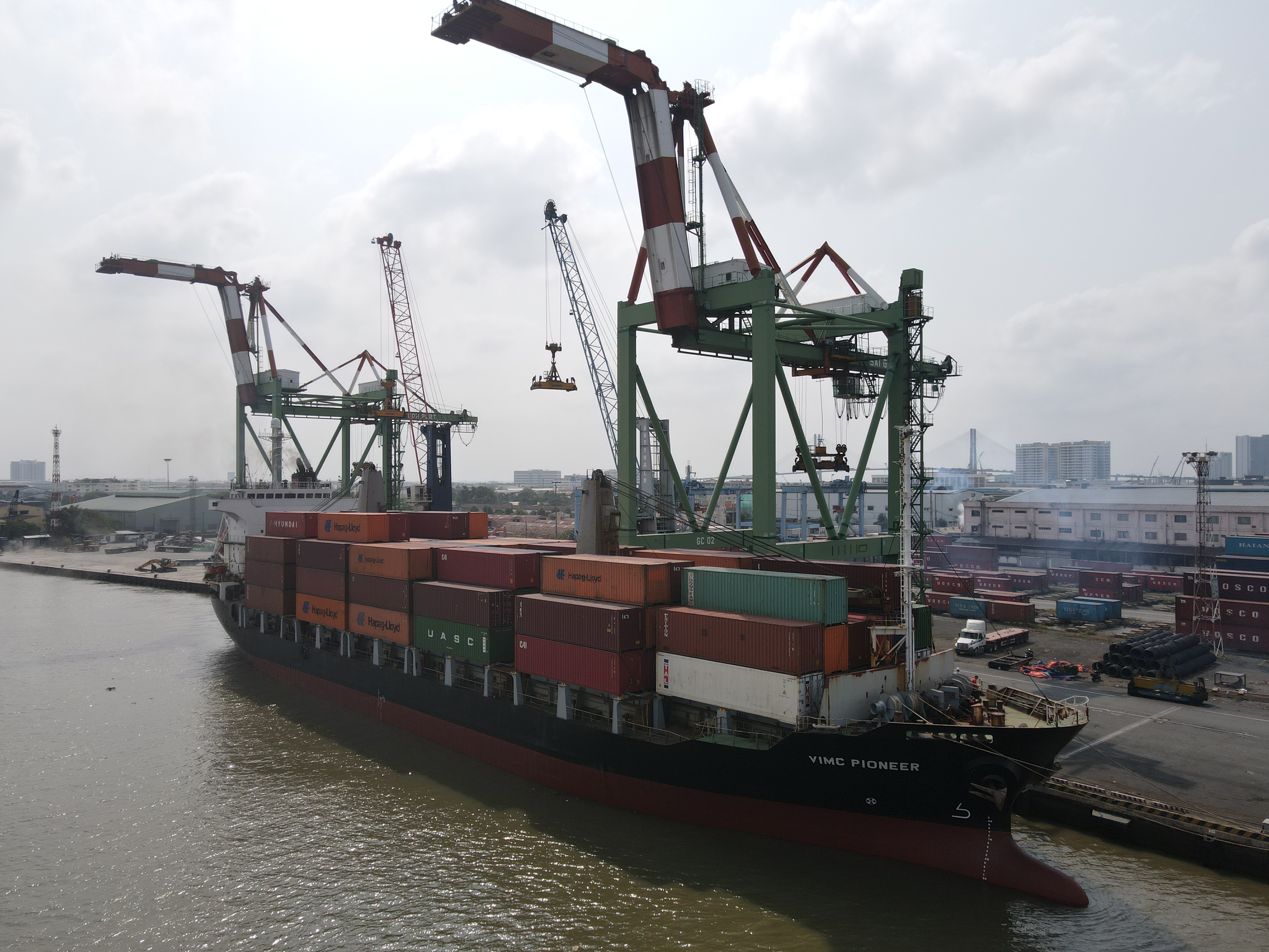 Đội tàu container